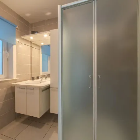 Westhinder With Balcony By Interhome *