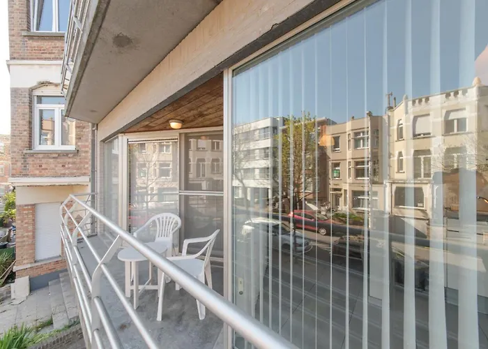 Westhinder With Balcony By Interhome