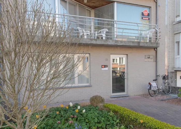 דירה Westhinder With Balcony By Interhome